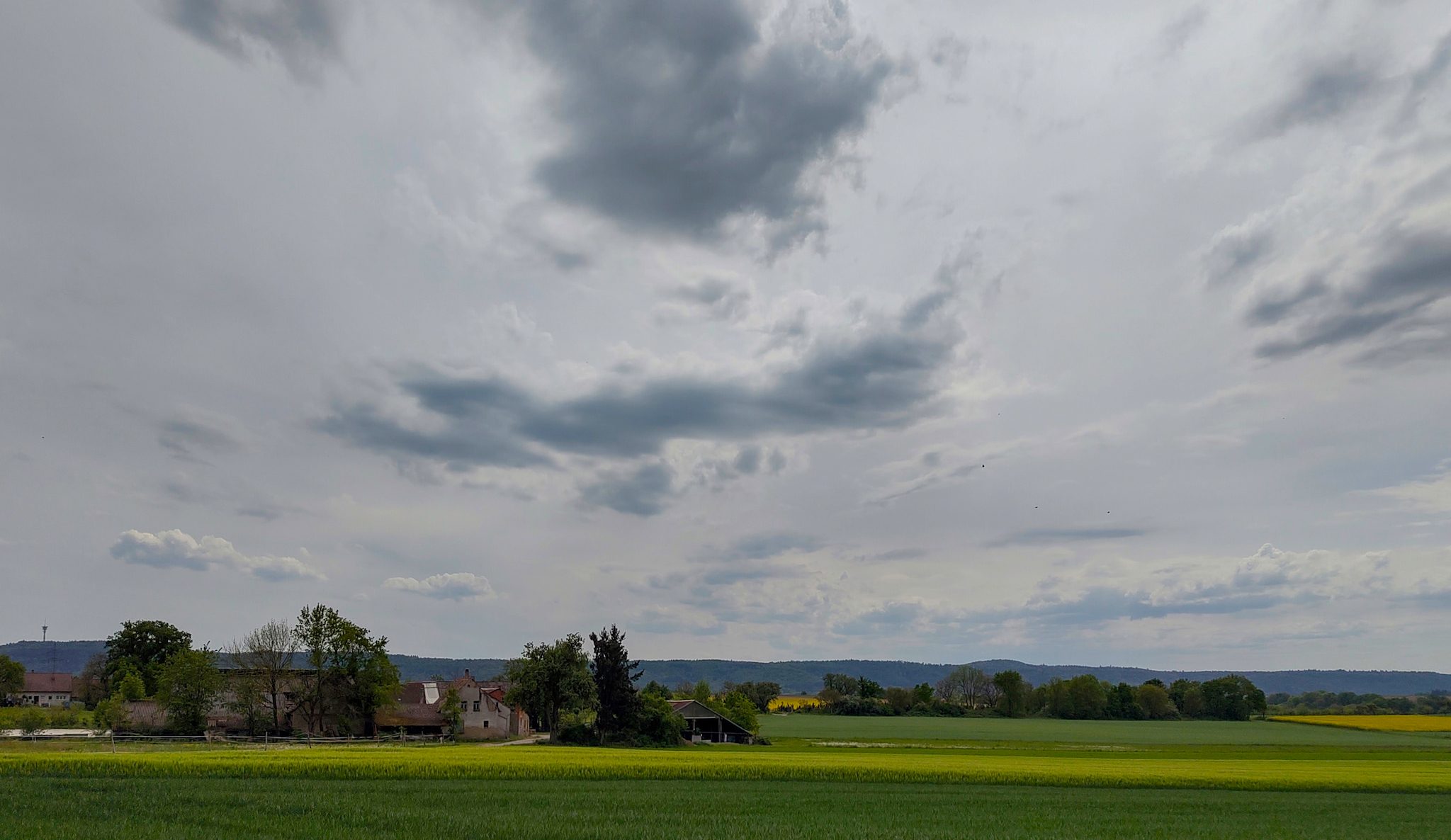 Der Kirschenhof. Zwischen Pfaffenhofen und Kleingartach.