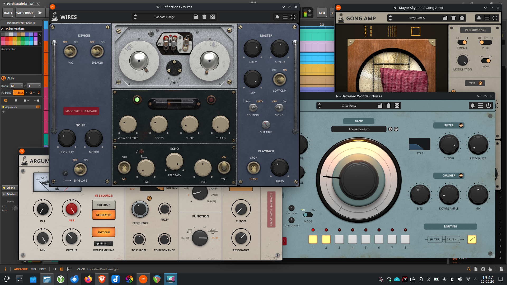Das Lied Perchtenschritt in Bitwig, mit vielen AudioThing Plugins