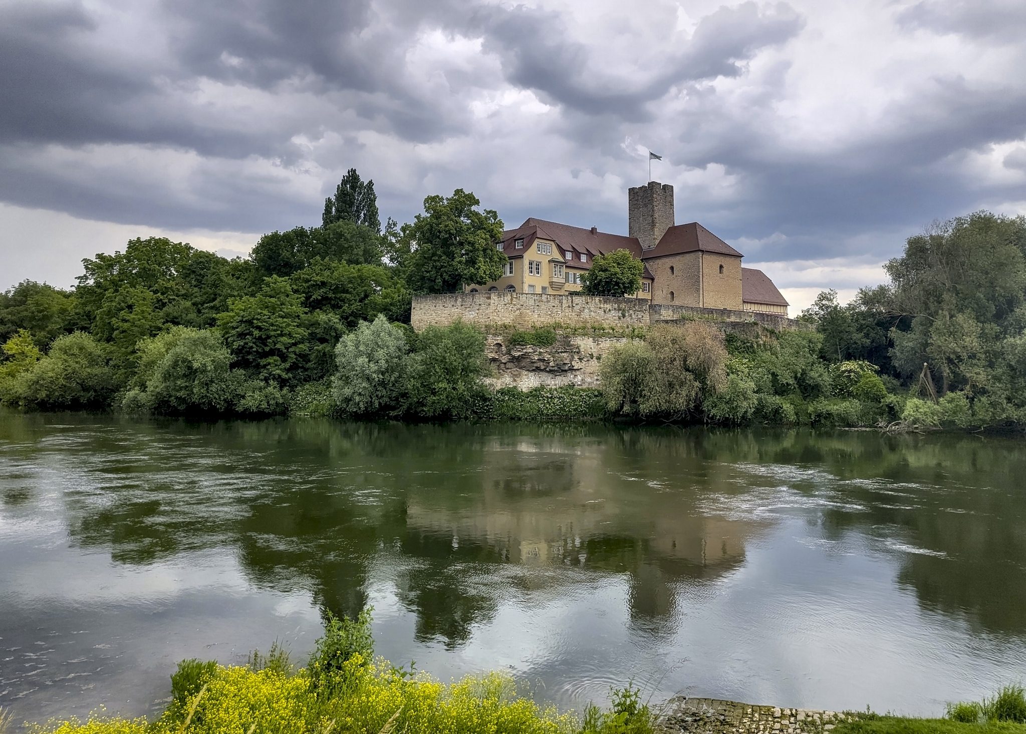 Die Pfalzgrafen Burg in Lauffen am Neckar.
