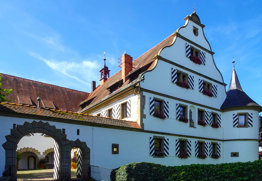 2025-09-06  11-42-23